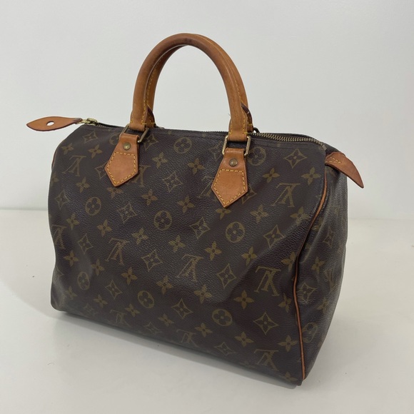 🎁LOUIS VUITTON 🎁
Monogram Speedy 30 - Picture 3 of 13